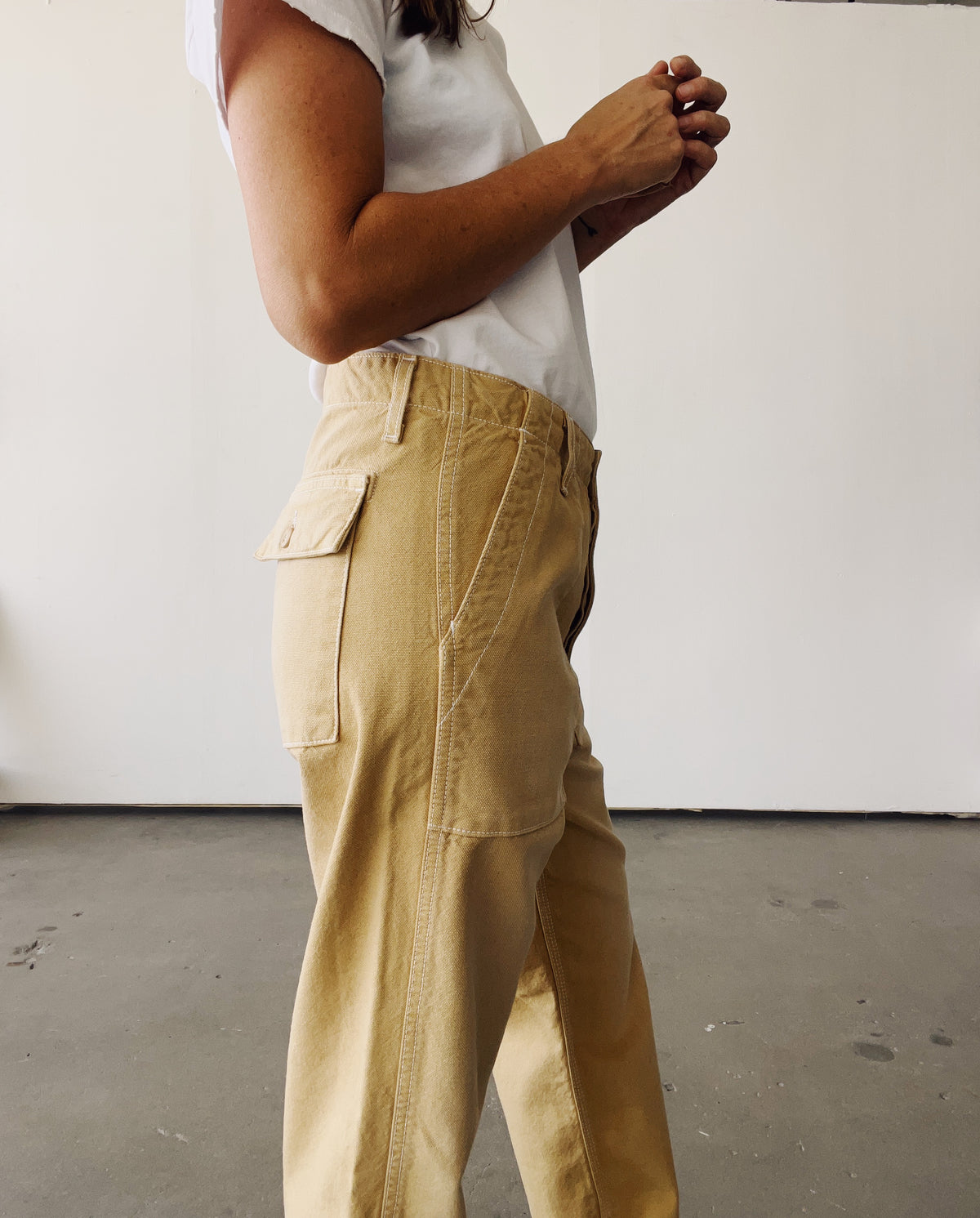 The Officer Pant Sand